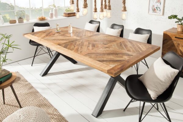 Nadčasový stůl do jídelny pro 6 osob - masivní deska z mangového dřeva, černé kovové nohy, industriální styl, rozměr 200 cm x 78 cm x 100 cm
