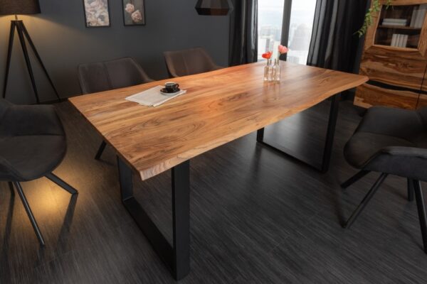 Masivní velký rodinný stůl - vyrobený ze dřeva divoké akácie, černé kovové nohy, rozměr 180 cm x 77 cm x 90 cm