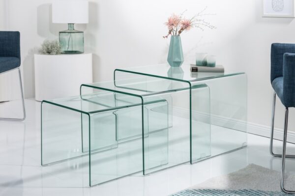 Moderní stolečky - z bezpečnostního skla, lze zasunout do sebe, rozměr 60cm, 50cm,40cm