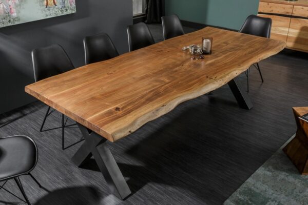Masivní rodinný stůl do jídelny z masivního mangového dřeva - industriální styl, černé kovové nohy, rozměr 200 cm x 77 cm x 103 cm