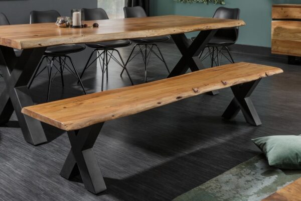 Masivní stylová lavice do jídelny - vyrobená z masivního dřeva akácie, černé kovové nohy, rozměr 160cm x 45cm x 40cm