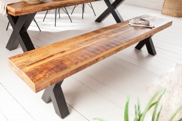 Stylová lavice k jídelnímu stolu - vyrobená z mangového dřeva, černé kovové nohy, industriální styl, rozměr 200 cm x 46 cm x 40 cm