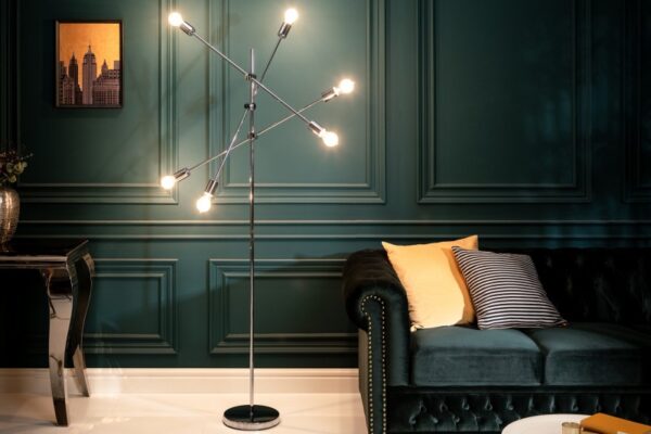 Moderní stojací lampa do ložnice nebo obývacího pokoje - pro 6 žárovek, stříbrný kov, rozměr 85 cm x 163 cm x 85 cm