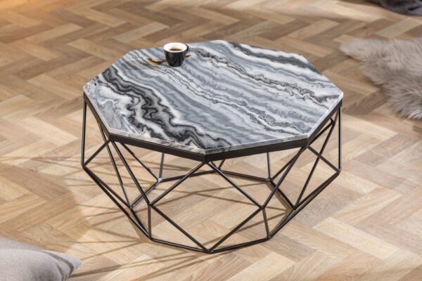 Stylový konferenční stolek ve tvaru diamantu - mramorová deska, černý kovový rám, rozměr 69 cm x 38 cm x 69 cm