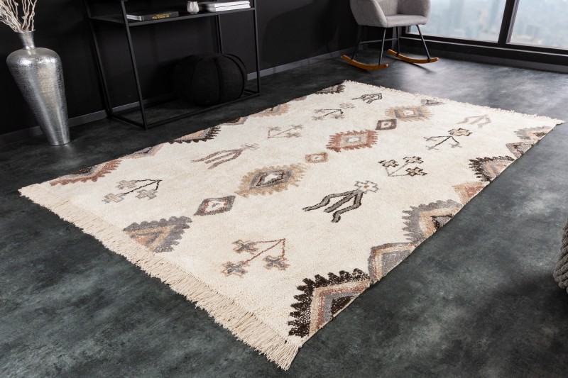 Velký koberec Ethno 230 cm x 160 cm béžový